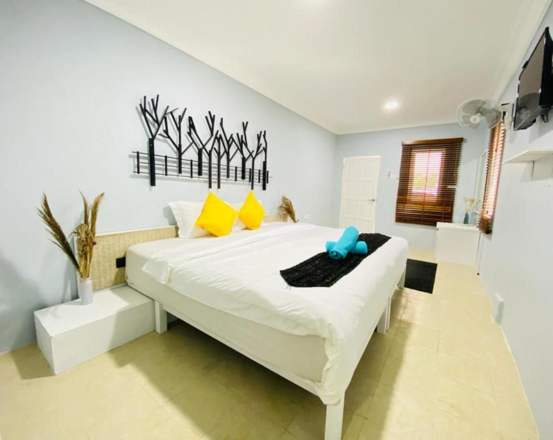 Fat Mermaid Guesthouse Pantai Cenang  Εξωτερικό φωτογραφία