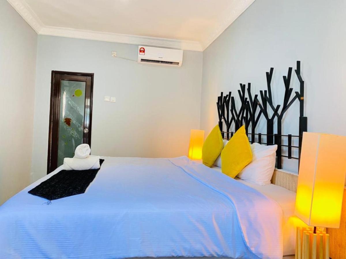 Fat Mermaid Guesthouse Pantai Cenang  Εξωτερικό φωτογραφία